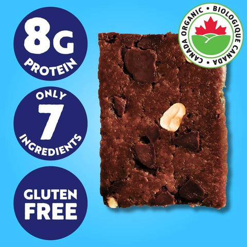 Chocolate protein bar with 8g protein, 7 ingredients, gluten-free label on a blue background.