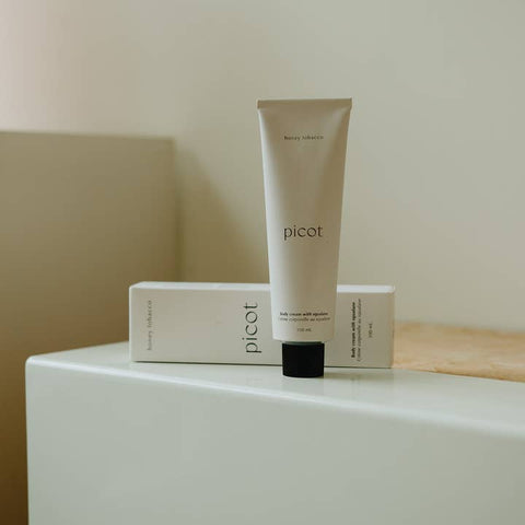 picot tobacco honey hand cream