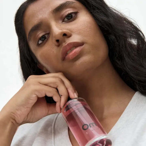 om organics pink coconut mist