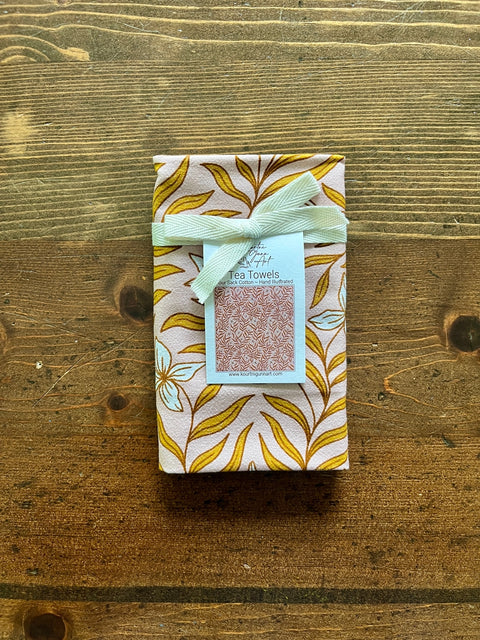 Vining Floral Pink Gold Tea Towel