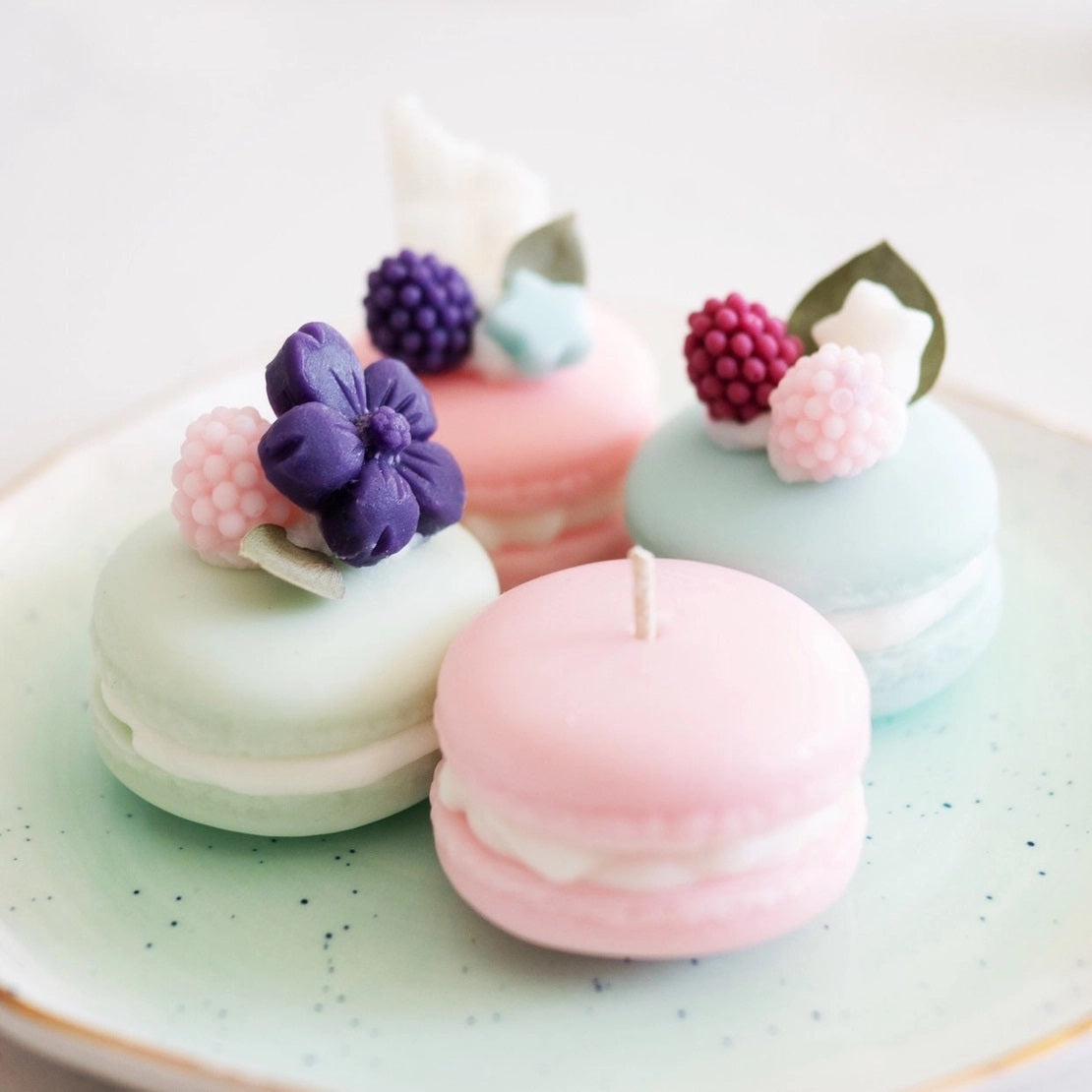 Macaron Dessert Candle Trio