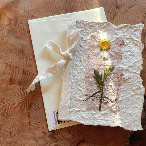 Daisy botanical greeting card Canada