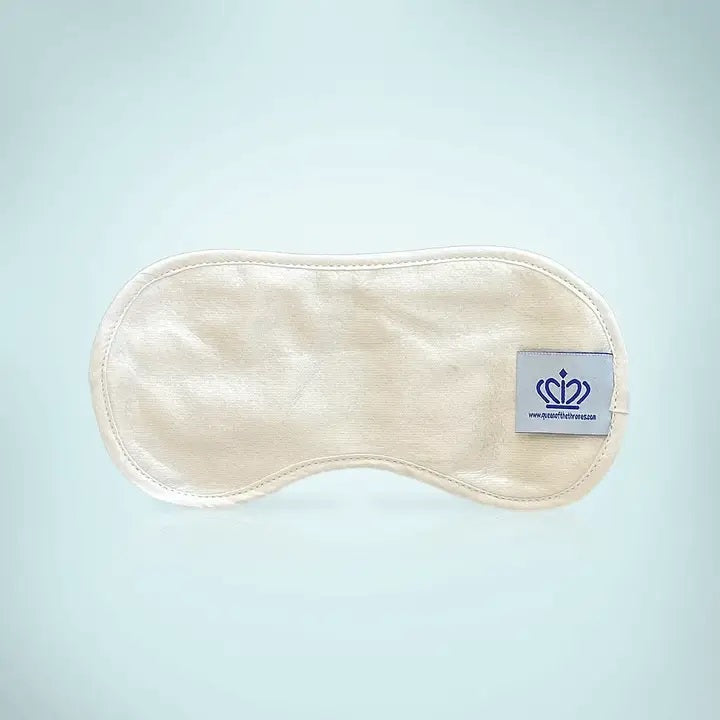 Castor Oil Eye Mask out of package