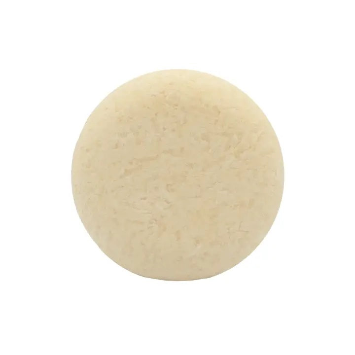 Dry/Curly Hair Shampoo Bar with no packaging