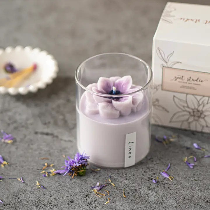 purple flower candle