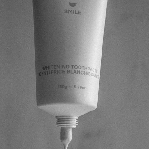 Teeth Whitening Toothpaste - Toothpaste - Sunna Tan
